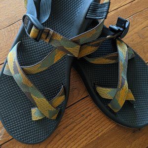 Men's Chacos